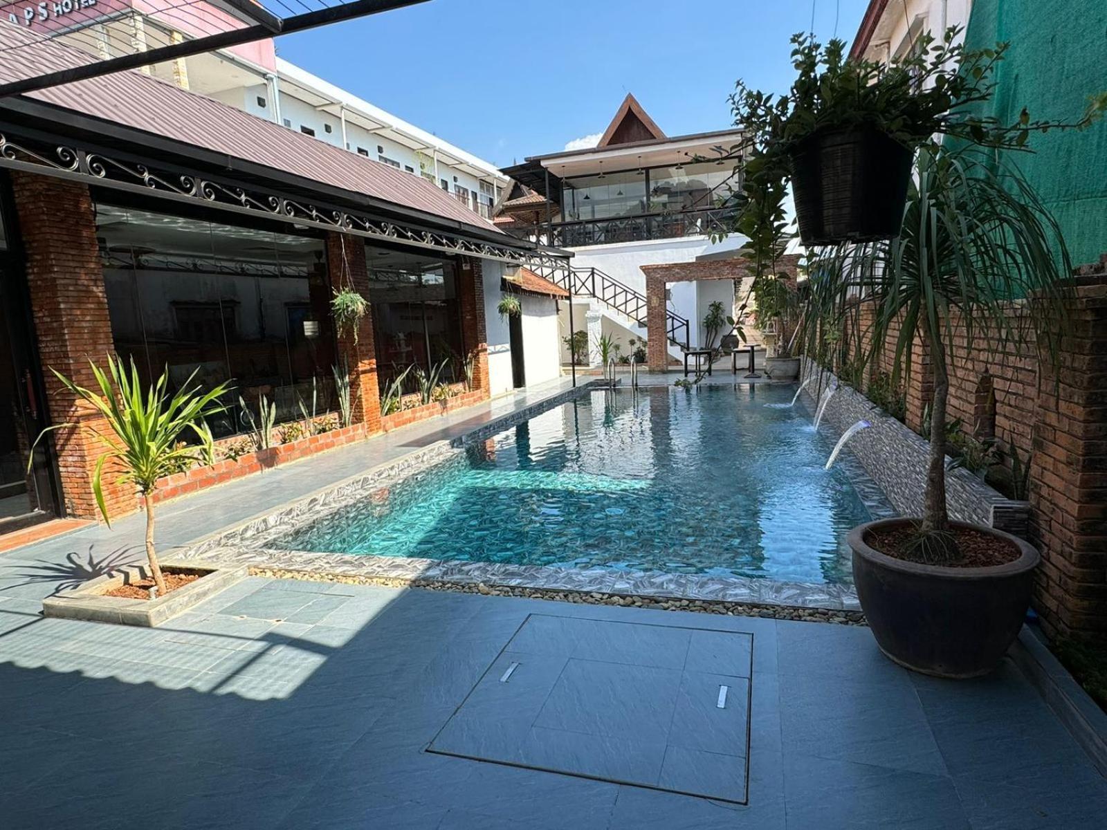 Win Hotel Vang Vieng Exterior foto
