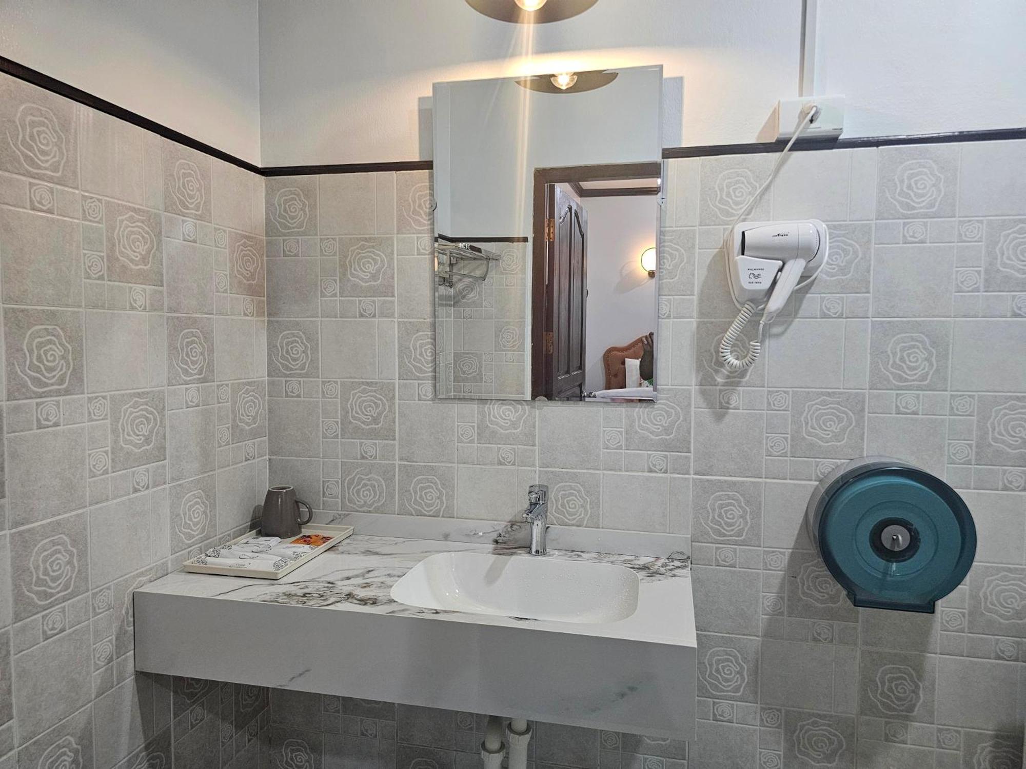 Win Hotel Vang Vieng Exterior foto