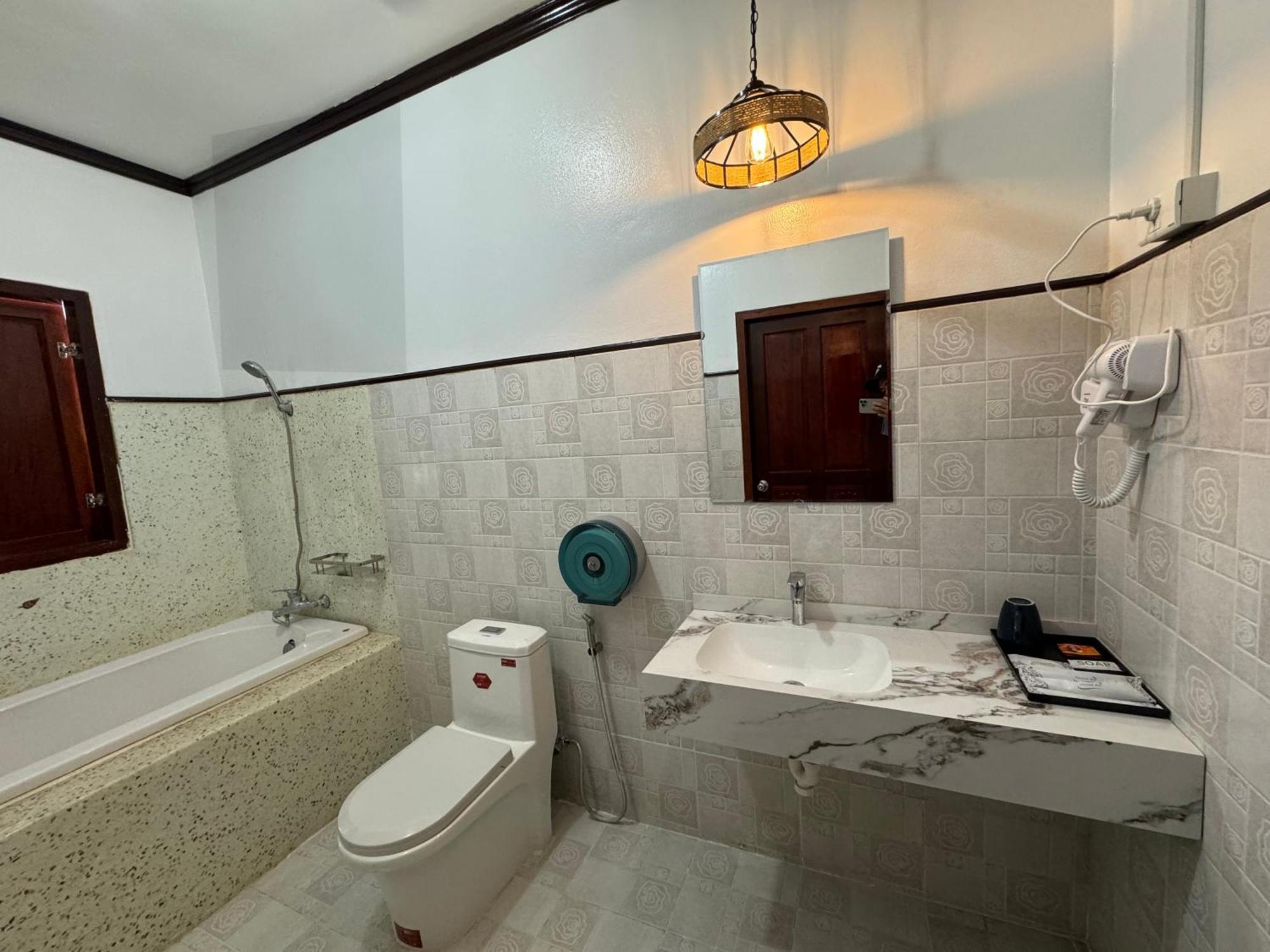 Win Hotel Vang Vieng Exterior foto